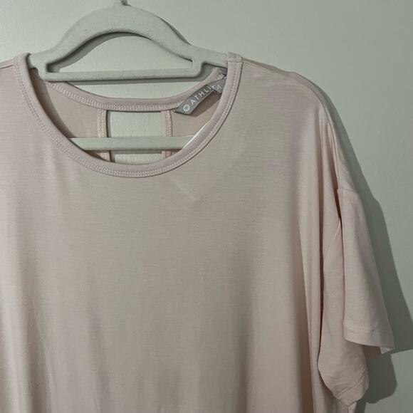 Athleta Women’s Cloudlight Open Back Tee Medium Blush Pink Athleisure Yoga Top - Picture 3 of 10